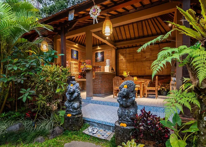 Pranawa Villa *